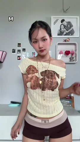 #เสื้อปาดไหล่ #เสื้อผ้าผู้หญิง 