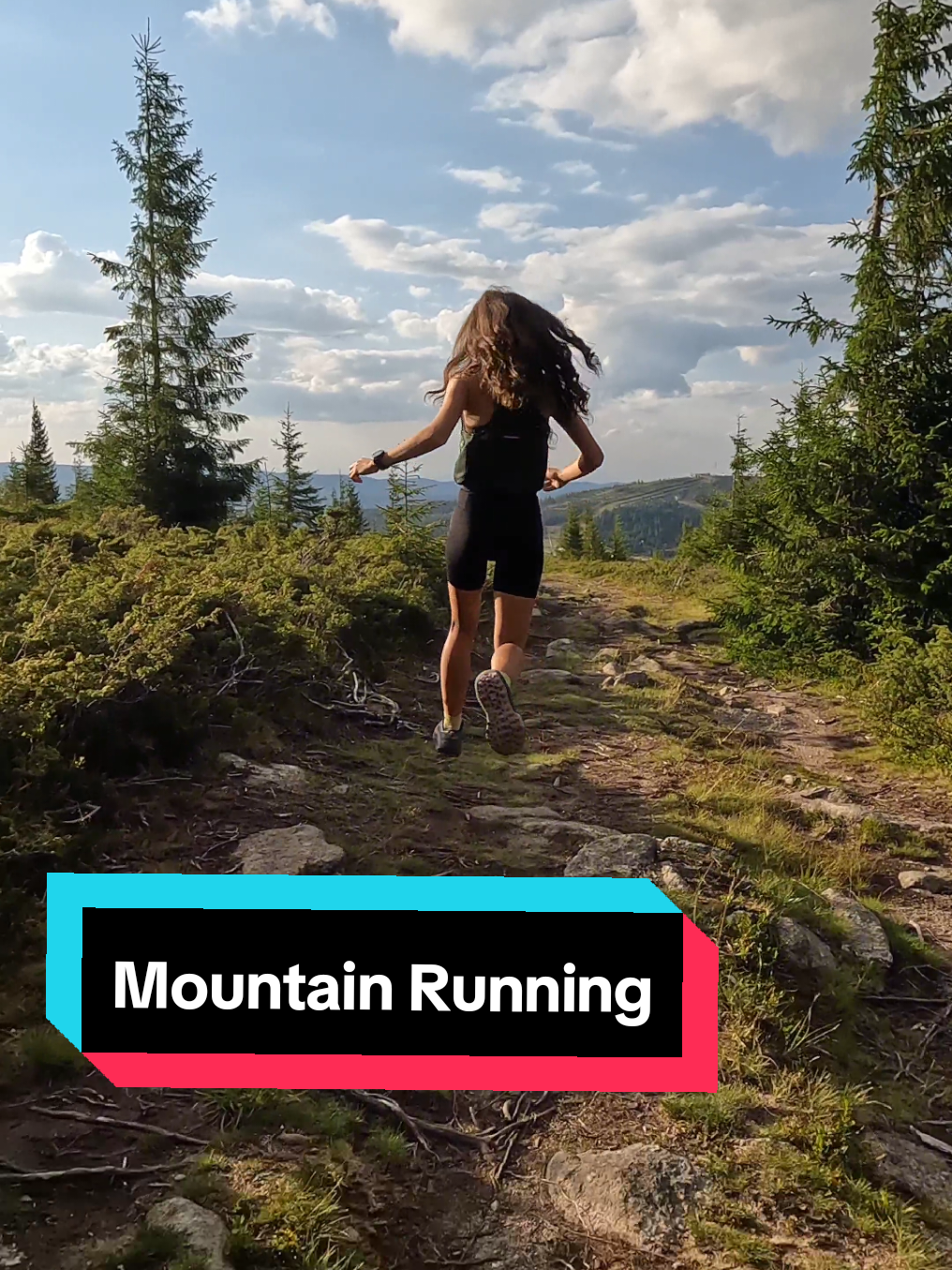 Running peaks⛰️🌲 not excuses🔥 #Running #mountains #runningmotivation #runninggirl #run 
