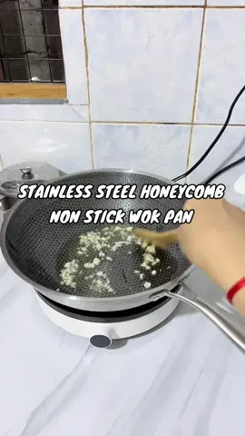Replying to @CROWN GARLAND 28  Makapal na affordable pa na Stainless steel Non stick Wok Pan Honeycomb stainless steel wok pan #stainlesssteelwokpan #nonstickworkpan #pan #kawali #cookware 