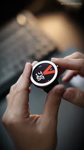 ⌚ Smartwatch MAJDOMO – Canggih & Stylish! 🔥 GPS Dual-Frequency super akurat, dukung 170 mode olahraga 📞 Panggilan Bluetooth langsung dari pergelangan tangan 💓 Pantau detak jantung, tidur & kadar oksigen real-time 💧 Tahan air 5ATM, layar AMOLED super jernih ✨ Desain fashionable, cocok buat olahraga maupun aktivitas harian #SmartwatchMAJDOMO #SmartwatchPriaWanita #majdomomoda #JamTanganCanggih #SmartwatchAmanMurah