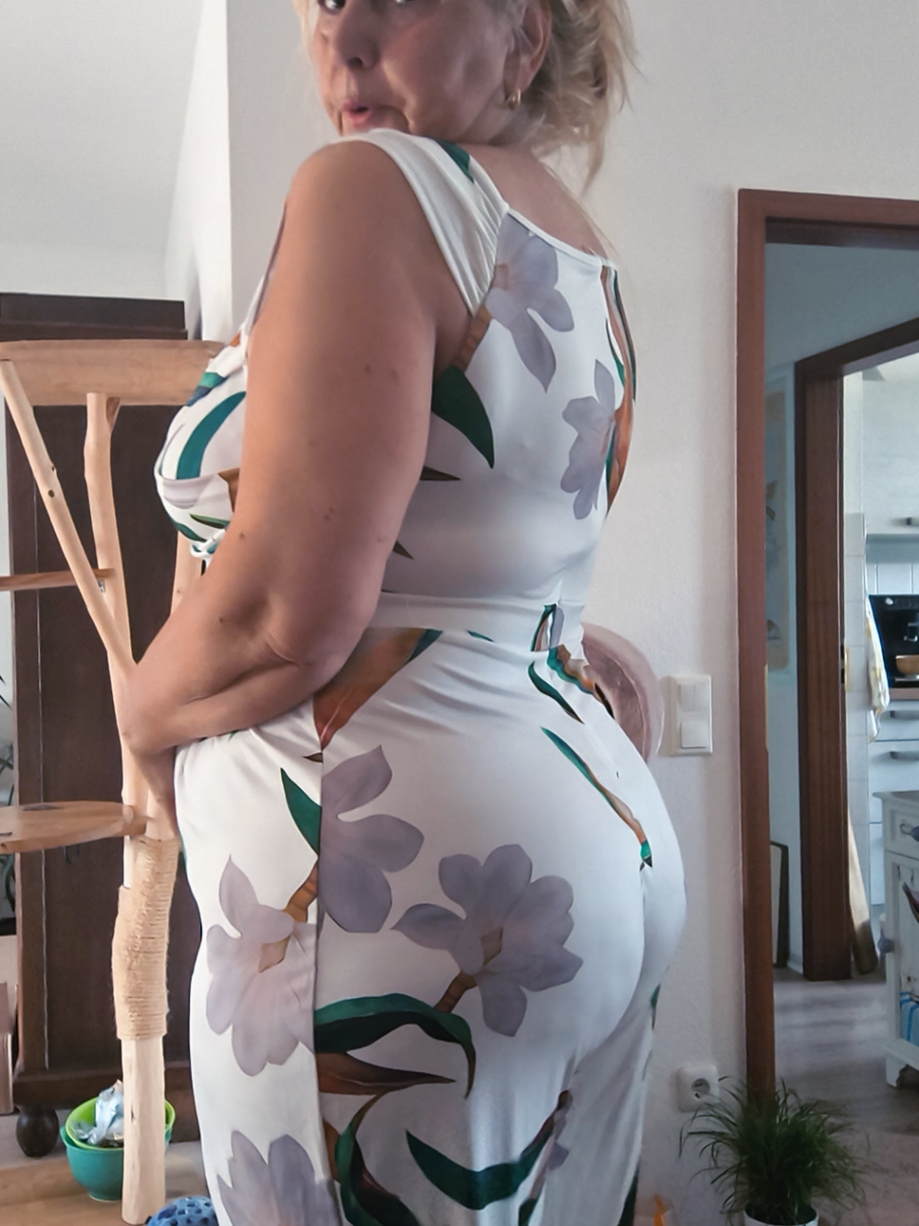 fitting, my jumpsuit 👌🏻💕🌺 #shoppinghaul #curvy #styleinspo #jumpsuit #happylife 