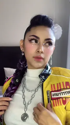 Rrruuuuummmmiiiii #rumi #kpopdemonhunters #makeup #kpop 