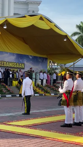 Detik2 sultan perak kene serang 😱😱 #ampuntuanku🙏 #sultanperak #merdeka 