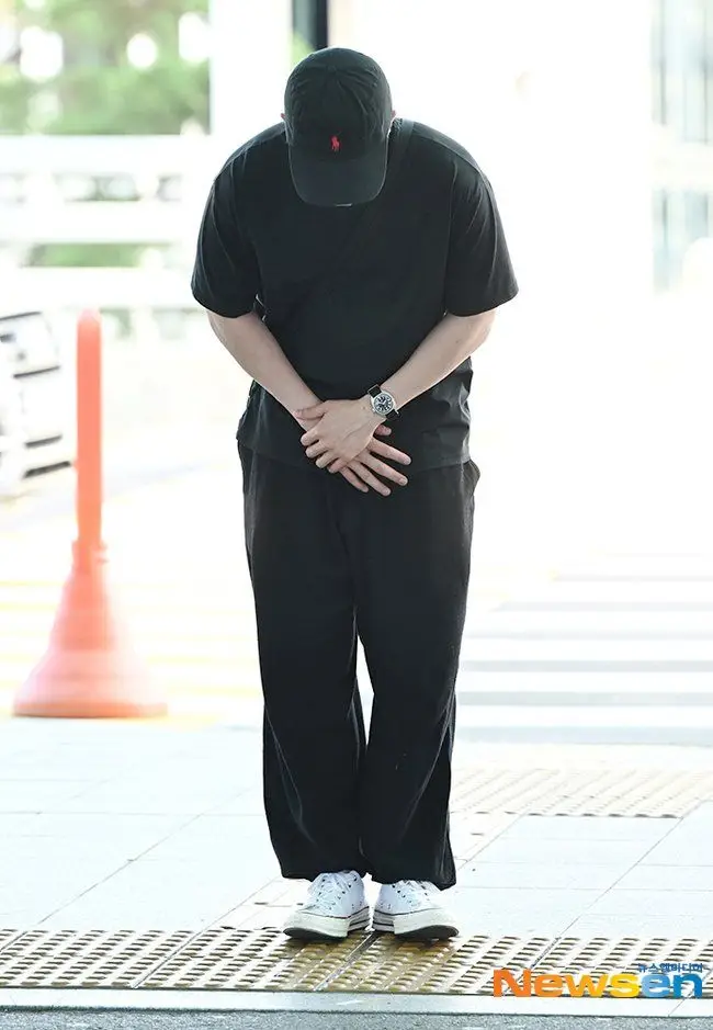 his handsomeness is still visible🤍#dokyungsoo 