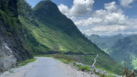 Đã đủ wow vs cảnh đẹp Hà Giang Mùa này chưa ạ  📞 LIÊN HỆ ĐẶT TOUR NGAY:  📍 Tour Tự túc và trọn gói , Setup lịch trình theo Yêu cầu , HDV Bản Địa  Dẫn Đoàn + Photographer ✔ Không phát sinh, không thu thêm 👉 Hotline:0375753987 👉 Zalo: 0375753987 Facebook Ngọc Anh❤️#HaGiangTrip #checkinhagiangmãpílèng  #dulichhagiangtre  #SongNhoQue  #ViewTrieuDo  #KhamPhaHaGiang  #HaGiangLoop  #SetupFullLichTrinhT  #tourtrongoihagiang  