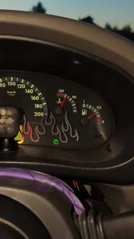 -Алё термостат ?  -да,да заклинил  #car #лада #kalina #гбц #ремонт 