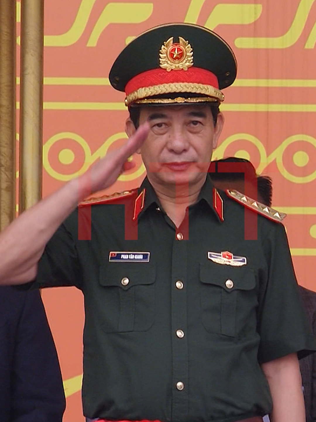 ĐẠI TƯỚNG CHÀO ĐIỀU LỆNH TUYỆT ĐỐI ĐIỆN ẢNH  #vietnam #chinhtri #HTTTV #thutuongphamminhchinh #qdnd #A80 #daituongphanvangiang