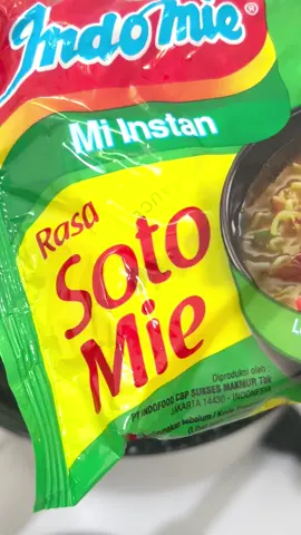 Mie emang enak, tapi jangan keseringan yaa😉✨ #indomie #sotomie #indomiesoto #mieinstan #miekuah 