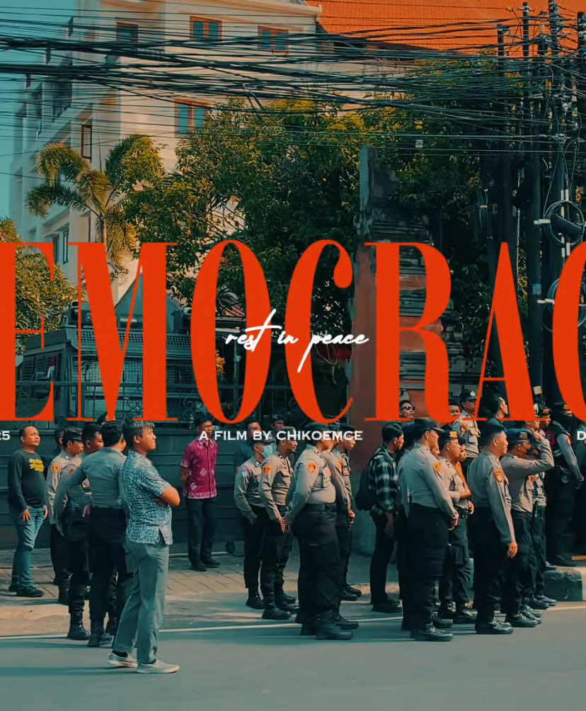 “Demo, tapi vibes-nya kayak film indie.”🔥✊ • • • • • #cinematic #cinematicvideo #ripdemokrasi #saveindonesia  #fyp 