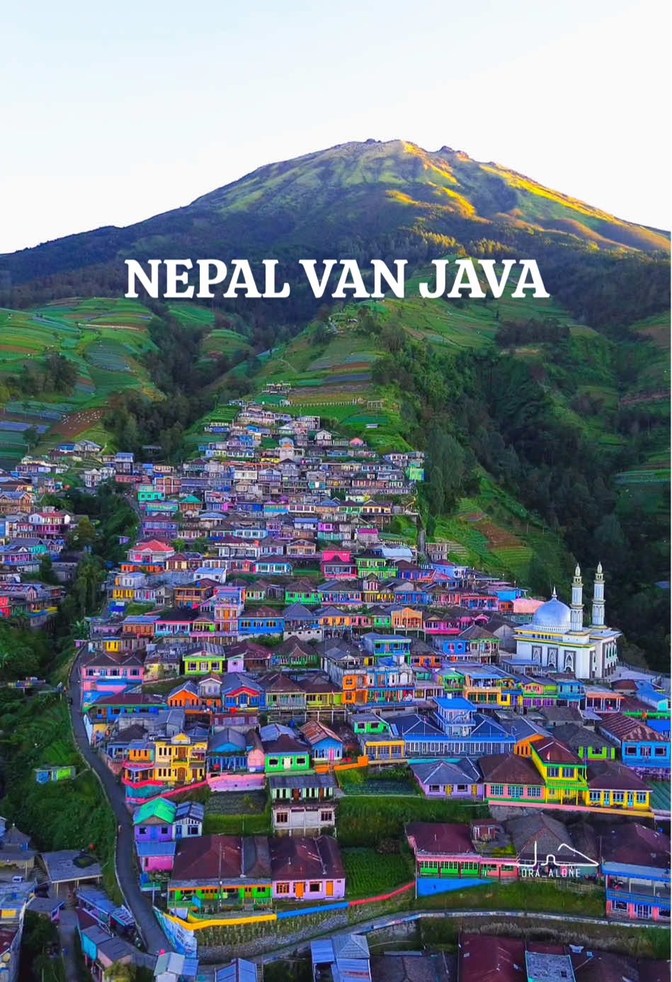 Full colour #nepalvanjava_magelang #nepalvanjava #magelang #wonosobo #wonosobo_drone #dronevideo #gunungsumbing #pilotdrone 