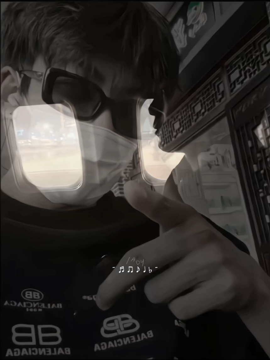 被称为小太阳，却点亮了整个青春。 