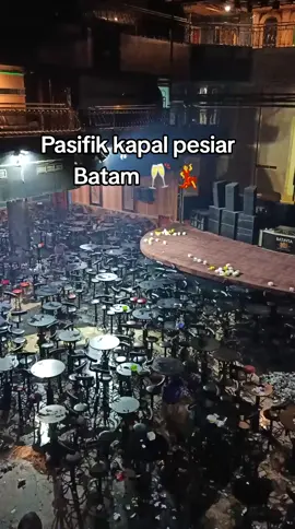 #fypp #batam #pasifik 🥶🥂💃