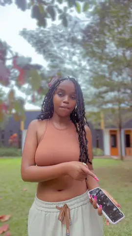 😂mba ndi eno chali wange @Shatta Empire nga ankubila🤙#foryoupage #tifaayub  @tifahayub 