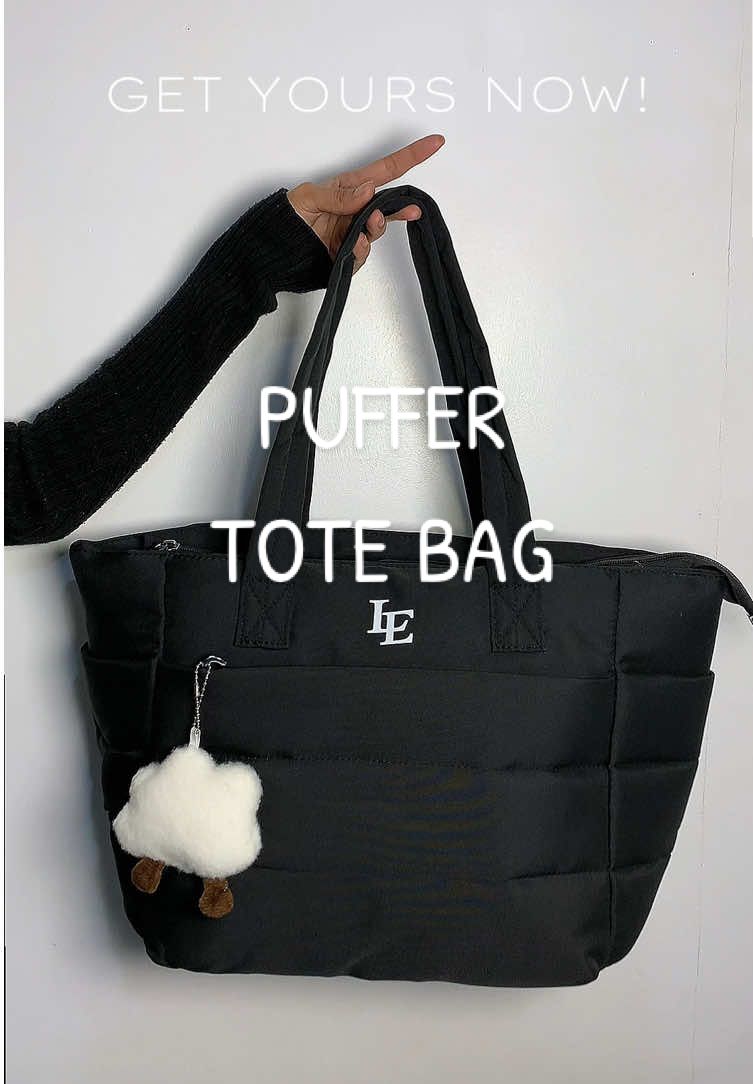 Perfect for travel, school, gym and everyday bag. Been eyeing this kind of tote bag and finally found an affordable one from Island Elephant. #totebag #pufferbag #travelbag #shoulderbag #womensbag  