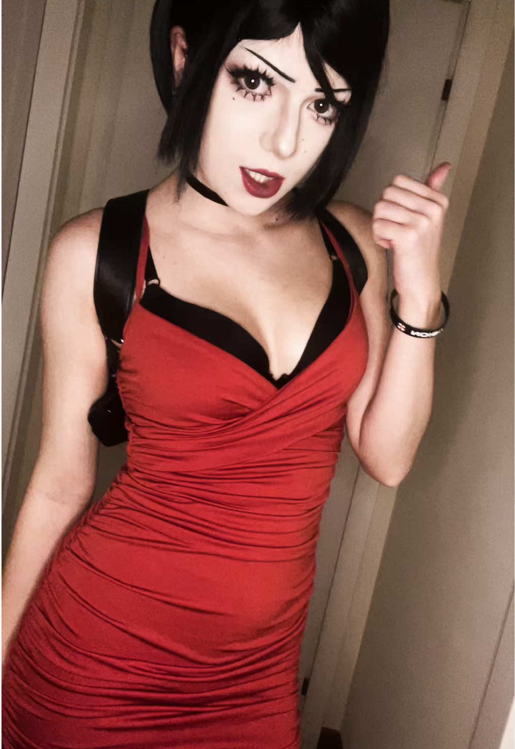 mutuals pls follow my ig 🙏🔥🔥 same user #adawong #residentevilcosplay #residentevil2 #adawongcosplay 