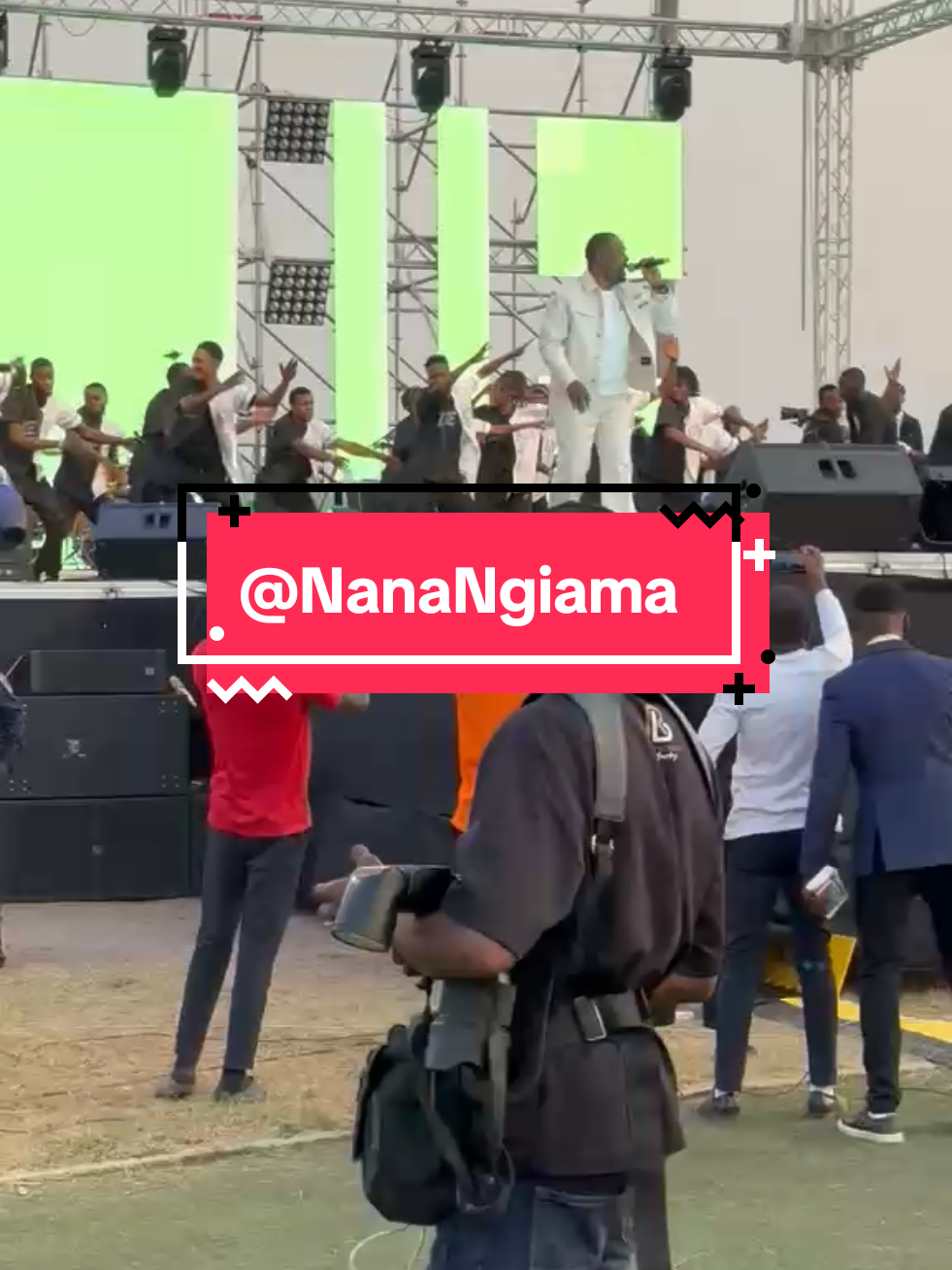 bon dimanche à tous 😍#mikekalambay #maajabugospel #KolweziPourJesus #Concert #foryou @Dans Sa Présence Church @MikeKalambayOfficiel @Ngiama  Manuene @Maajabu Gospel @Shekinahdance gospel @nanangiama @nanangiama 
