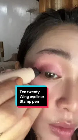 TEN TWENTY Double-head Molding Eyeliner Stamp Pen Non-smudge Quick-dry Waterproof Long Lasting @TEN TWENTY #tentwenty #eyelinerstamp #wingeyeliner #fyp #trending 