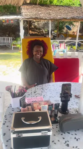 Baby bump photoshoot Glam 🎀.                                       #makeup #glam #beauty #makeuptutorial #beachmakeup 