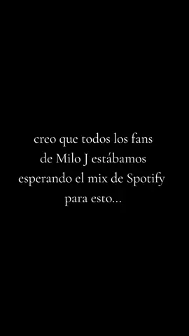 Es una locura.  #miloj #milojfans #milojdeluxe #paraisodañamiloj #dañaelviramiloj 