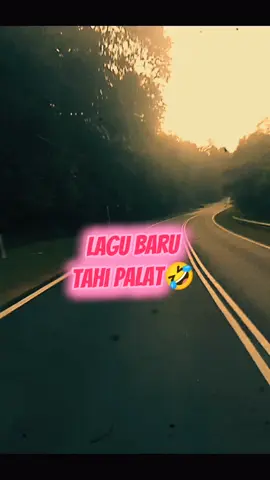BEST JUGA LAGU NI YA.. 🤣 BOLEH DI JUGAKAN PENCARIAN BAKAT2 BARU... 🫣 PADA CYTRO DAN CYBERTUPER TAHI PALAT JANGANLAH MARAH, KITA CUMA IKUT APA YANG KELUAR DARI MULUT BOS KITA... 🤣 JANGANLAH KATA INI FITNAH PULA...🤣STADY SIKIT BA UTAK ITU...😂