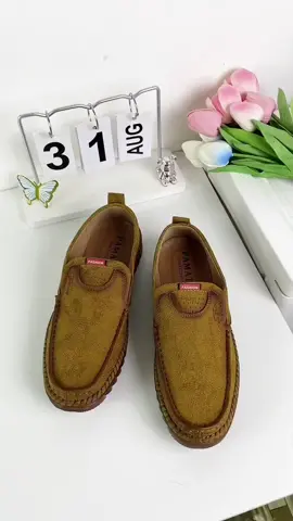 Sepatu Pantofel by @pamate9 ✨️ Bahannya Lembut, lentur ngga kaku. Sangat nyaman saat dipakai 🥰 #pamate #pamateshoes #sepatupamate #sepatupantofel #sepatukerja 