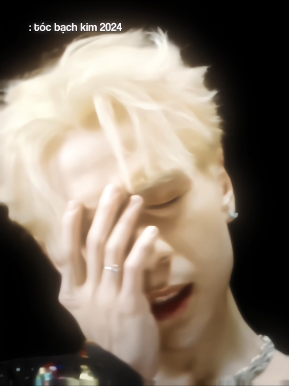 : màu tóc đó đã quay trở lạiii😎#quanghungmasterd #athu_qhung #ltd_ahd #ahwe_grp #xuhuong 