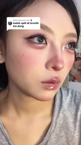 Membalas @soju 🫀 ini brush-brush yang sering aku pake ya guys, udah aku masukin kerkun✨ kalo ada yang mau tanya tanya lagi komen aja ya🫶 #makeup #douyinmakeup #makeuptutorial #makeupbrushes #fyp #4u 