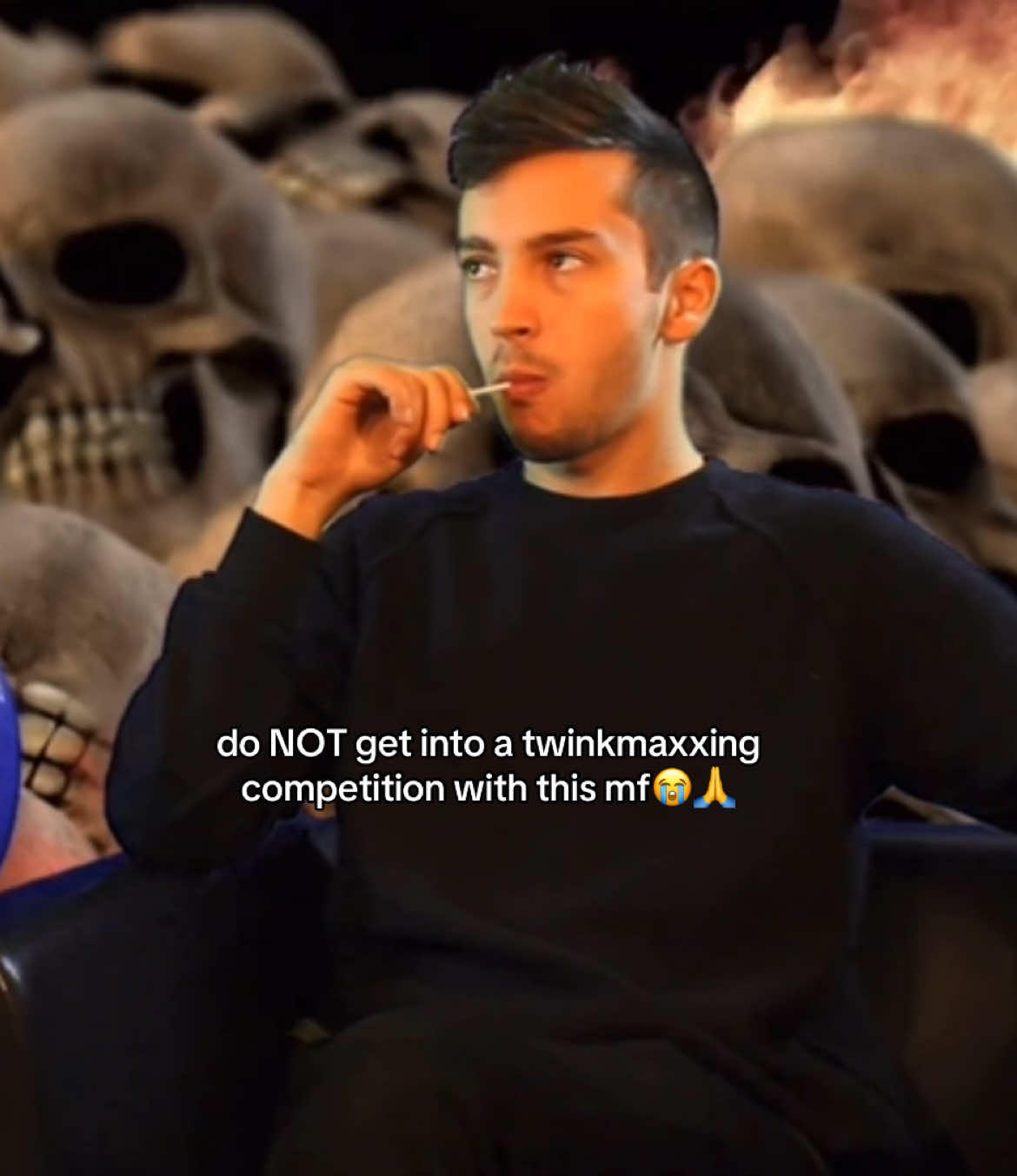no cuz why is he putting on a show w it not complaining 😄 | #TYLERJOSEPH #twentyonepilots #tylerjosephedit #twentyonepilotsedit #joshler