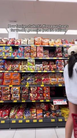 Weekly groceries in Korea as a foreign student 🛒#groceryshopping #southkorea #NHmart #Jjmart #groceries 
