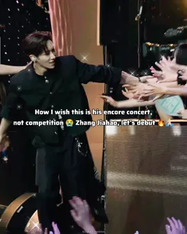 Macau concert to bp2 stage 😭 He always shine whenever on stage 🔥 Please debut this time, I'm begging 🙏🏻 #survivalshow #zhangjiahao #boys2planet #kpopfyp #fyp 