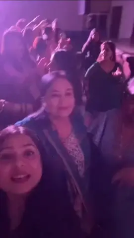 #Eleena le nachye pachi budi aama haru pani yesari naachan #tiktoklive #livehighlights #eleenachauhan #flynepal 