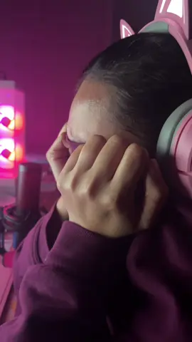 Nunggu 1 jam buat masuk server windah, bro lupa ada ribuan orang juga yang nunggu #roblox 