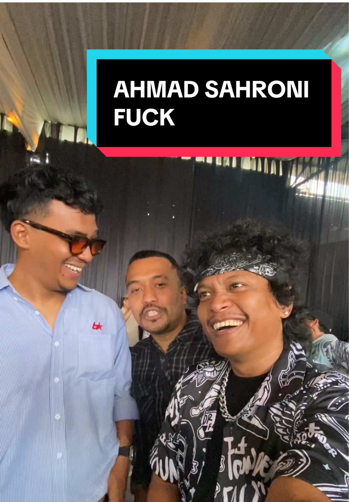 Gara2 Si Ahmad Sahroni Gak Bisa live Tiktok Tewak Mang @MeledakKiwRoger Ahmad @Fuad Box 😂😂😂😂😂 #robirock #ahmadsahr #fyp #iting1st #godisgood 
