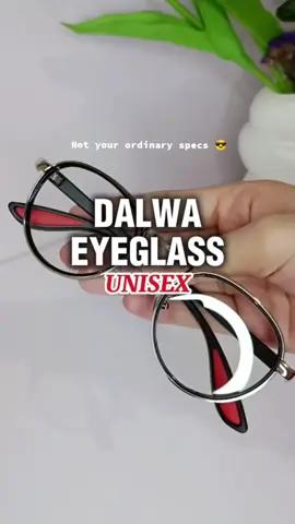 Are your eyes tired after hours of screen time? Try this specs from Dalwa. Throwback look with next-level features. #dalwaeyewear #vintageeyewear #retroeyeglass #coolspecs #photochromiceyeglass 