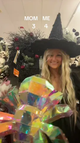 My mom and I went homegoods Halloween shopping 🎃👻 #homegoods #homegoodshalloween 