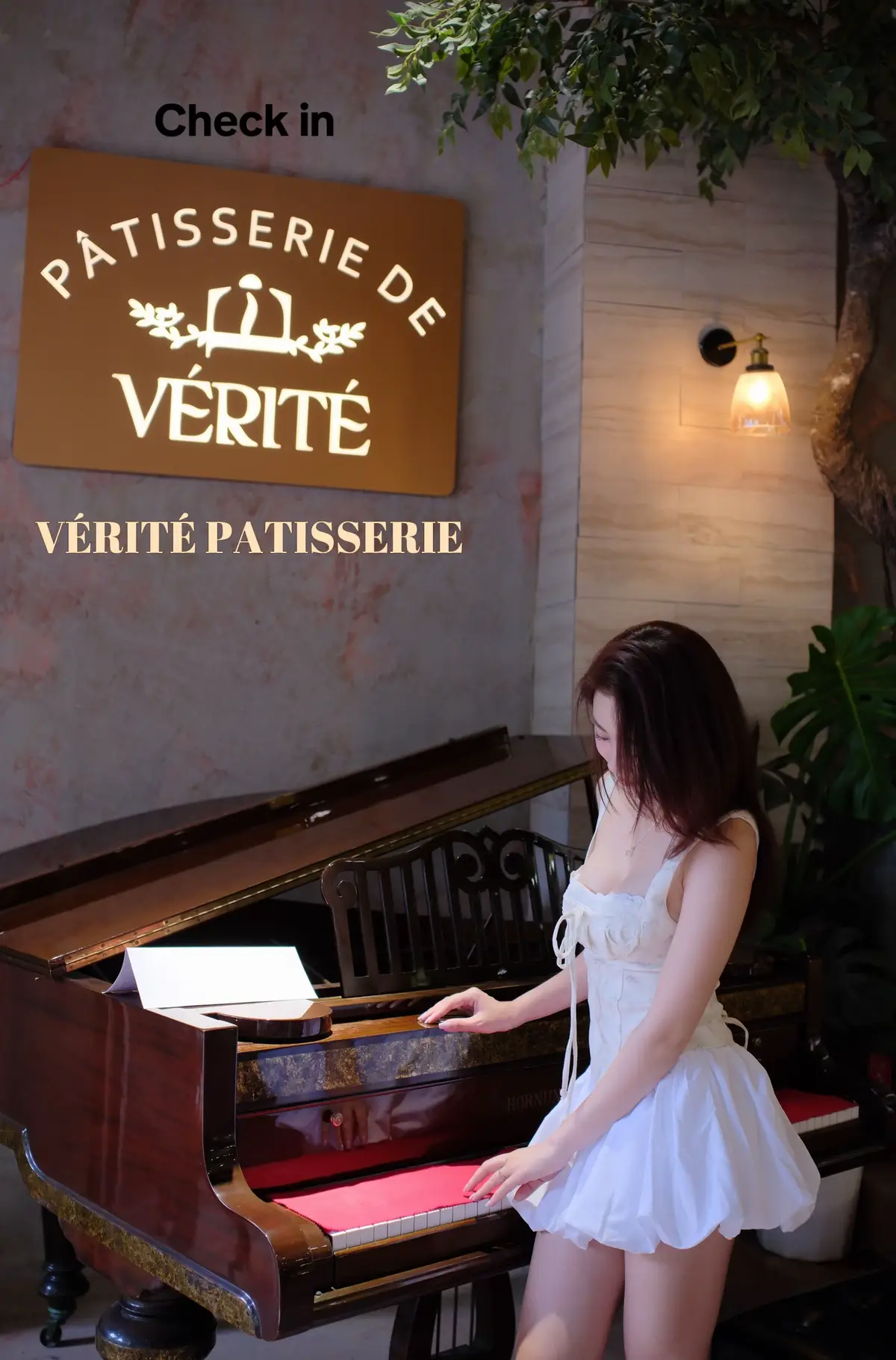 Verite Patisserie - tiệm bánh và cf đậm chất Pháp cực hợp gu các nàng thơ 🧝🏻‍♀️ #ilovetiktok #viral #trending #foryou #checkin #coffee #bakery #coffeetime #cafequan1 #saigon #quan1 #review #veritepatisserie#Verrité Pâtisserie 