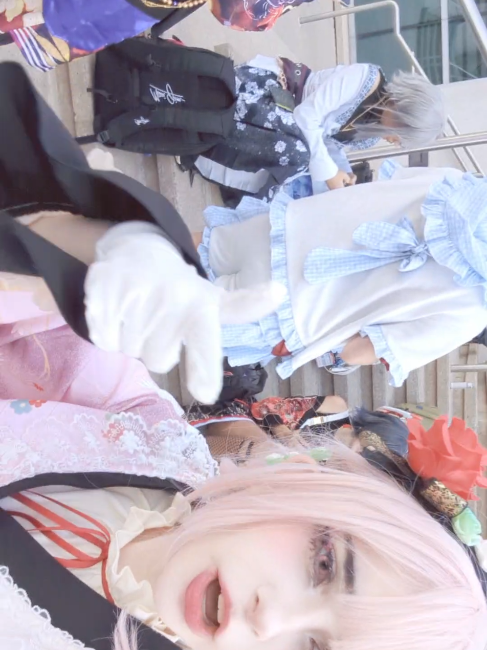 I'm still in Mexico help. also none of these people have tiktok brahh #akitoshinonomecosplay #shihohinomoricosplay #mizukiakiyamacosplay #anshiraishicosplay #fanexpo2025 