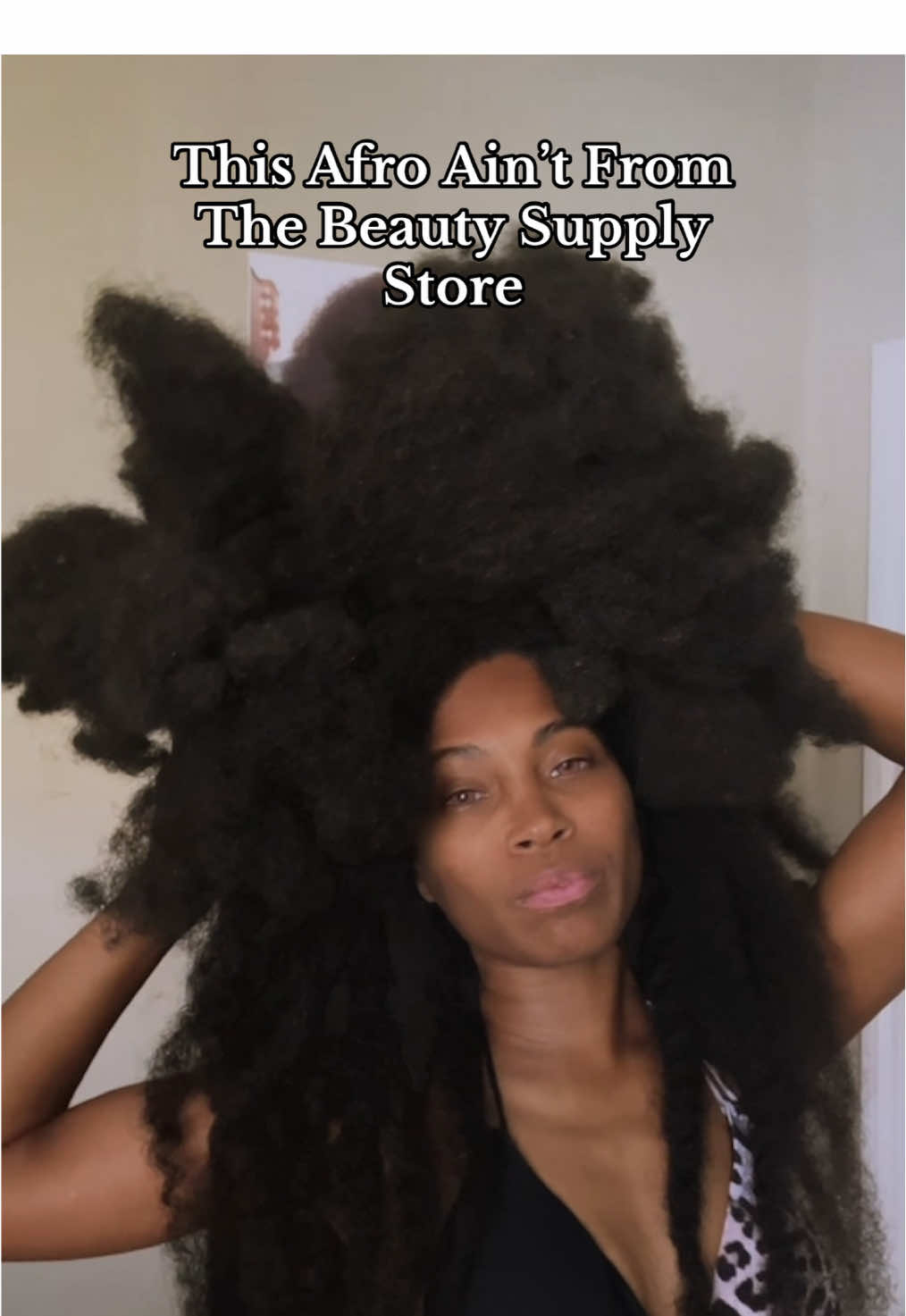 Y’all out here Ordering Bundles…While my Scalp running the Whole Business 💅🏾😂 #lazynatural #detanglingnaturalhair #longthickhair #naturalhairgrowth #naturalhairstruggles 