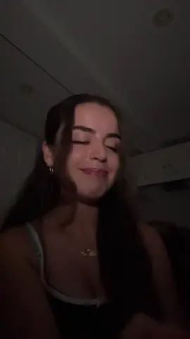 when Chris said… 🤏🏻 #relatable #fypシ゚ #deuces #chrisbrown 