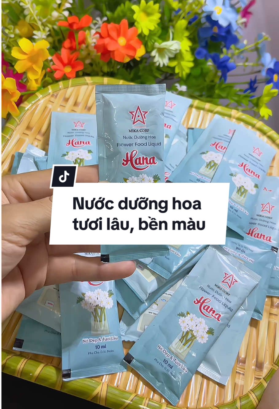 Nước dưỡng hoa hana, giúp hoa tươi lâu, bền màu 2-3 tuần #taphoatrangtrang2 #nuocduonghoa #nuocduonghoahana #nuocduonghoatuoilau #nuocduonghoalautan 