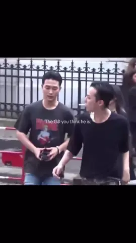 mau heran tapi ini GD. mudanya bad boy. tuanya cute boy 🥰🥰 #gdragon #kwonjiyong 