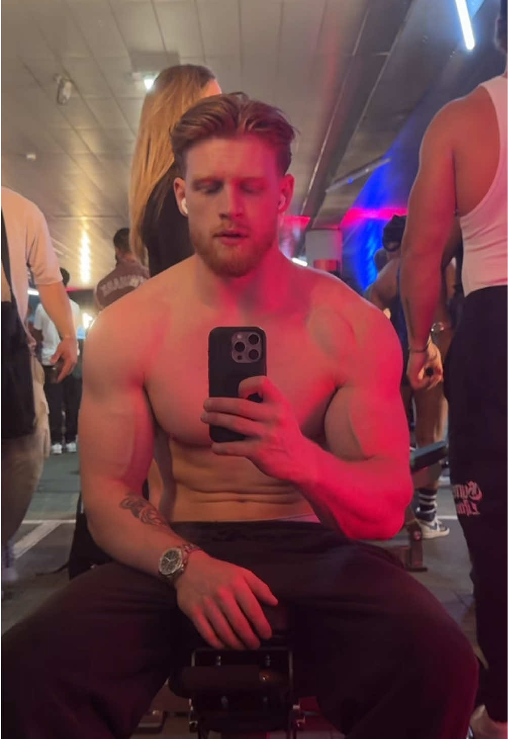 GYMSHARK LIFT:LONDON BASEMENT GYM🦈🏋🏼 #gymshark #Fitness #gym 