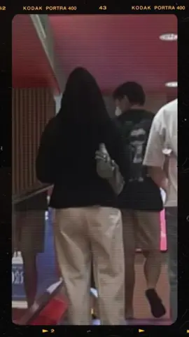 hitam cream, kalian janjian ya?🤔 asupan nadeo from @/alula.thelabel #fyp #coc #clashofchampions #xyzabc 