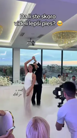 Prelepi 🥹 #fyp #zatebe #viraltiktok #prviples #svadba 