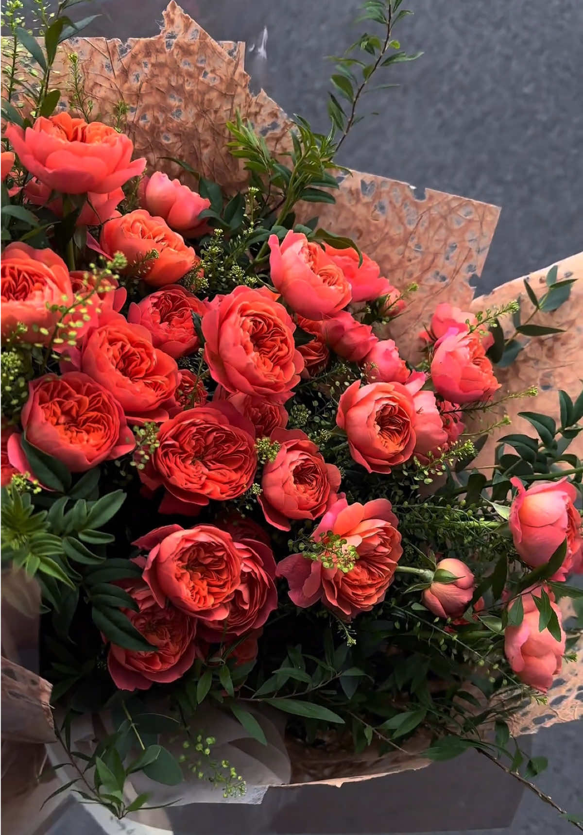 “𝘊𝘰́ 𝘭𝘦̃ 𝘥𝘦̂́𝘯 𝘮𝘰̣̂𝘵 𝘥𝘰̣̂ 𝘵𝘶𝘰̂̉𝘪 𝘯𝘢̀𝘰 𝘥𝘰́, 𝘤𝘩𝘶́𝘯𝘨 𝘵𝘢 𝘴𝘦̃ 𝘵𝘩𝘰̂𝘪 𝘮𝘰𝘯𝘨 𝘤𝘩𝘰̛̀ 𝘮𝘰̣̂𝘵 𝘤𝘢́𝘪 𝘬𝘦̂́𝘵 𝘥𝘦̣𝘱, 𝘮𝘢̀ 𝘤𝘩𝘪̉ 𝘮𝘰𝘯𝘨 𝘣𝘢̉𝘯 𝘵𝘩𝘢̂𝘯 𝘥𝘶̉ 𝘷𝘶̛̃𝘯𝘨 𝘷𝘢̀𝘯𝘨 𝘥𝘦̂̉ 𝘥𝘪 𝘲𝘶𝘢 𝘯𝘩𝘶̛̃𝘯𝘨 𝘯𝘨𝘢̀𝘺 𝘤𝘩𝘦̂𝘯𝘩 𝘷𝘦̂𝘯𝘩.” #tiemhoa997 #hoa #hoaxinh #cacloaihoa🌸🌻🌹🌼 #xuhuong #trending #hoachualanh 