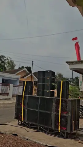 Gladi dadakan ✋🏻😜🤚🏻