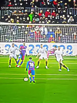 epic moments  . . . . . . . . . #footballskills #crazyfootballskills #Soccer #futbol #football                                                                                                                                                                                  
