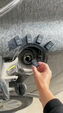 جهاز التتبع GPS GF07، الحل المثالي لتتبع المواقع بدقة وراحة تامة! 📍 ✅ تتبع فوري ودقيق عبر GPS ✅ تسجيل الصوت عن بُعد ✅ تصميم صغير وسهل الإخفاء ✅ يدعم شريحة SIM وبطاقة ذاكرة ✅ بطارية تدوم لفترة طويلة 🎯 مناسب لتتبع السيارات، الأطفال، كبار السن، والشحنات 📦 الكمية محدودة - اطلبه الآن قبل نفاد الكمية! للطلب والاستفسار، تواصل معنا عبر الرسائل 📩 خود اثنين و احصل على توصيل مجاني 🤍✅ 0911873429☎️ #طرابلس #بنغازي #سبها #طبرق #مصراته 