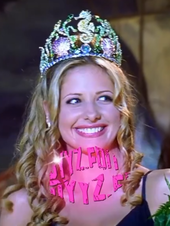 a música dela!  (ORIGINAL CONTENT!)  #helenshivers #sarahmichellegellar #iknowwhatyoudidlastsummer #euseioquevocêsfizeramnoverãopassado #daphneblake #buffythevampireslayer  #finalgirl #madelyncline #danicarichards #dyyz 