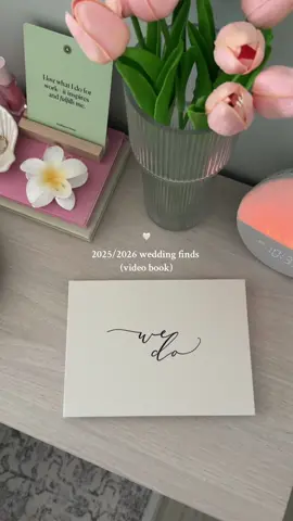 wedding must haves 🤍✨💍 #weddingtok #2026bride #weddingessentials #weddingdecor #bridesoftiktok 